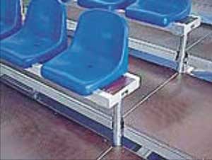 tribuna - sedačky